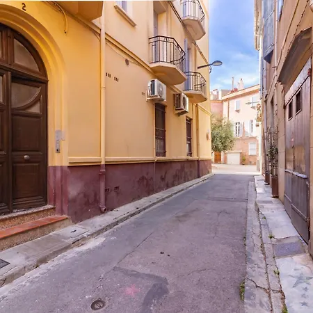 Moderne Et élégant Michel Torrent * Perpiñán